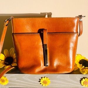 Italian made Rust crossbody (with surprise gift)